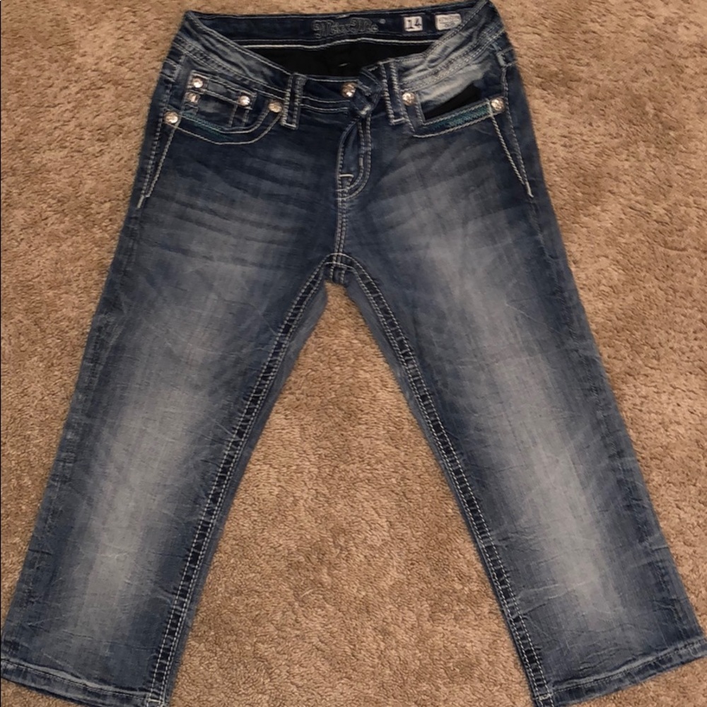 Miss me crop jeans